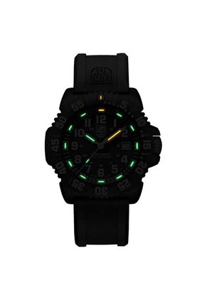 Reloj Luminox Modelo Xs.3051.f Negro Hombre