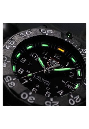 Reloj Luminox Modelo Xs.3001.f Negro Hombre