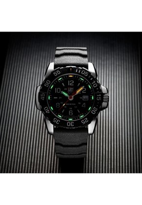 Reloj Luminox Modelo Xs.3251.cb Negro Hombre