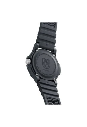 Reloj Luminox Modelo Xs.0324 Negro Hombre