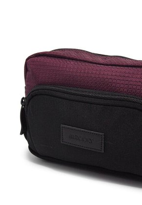 Canguro En Lona 292  Correa Corta Para Uso Riñonera Negro X Vino