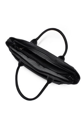 Bolso De Hombro Grande Macoly 870 Praga Negro