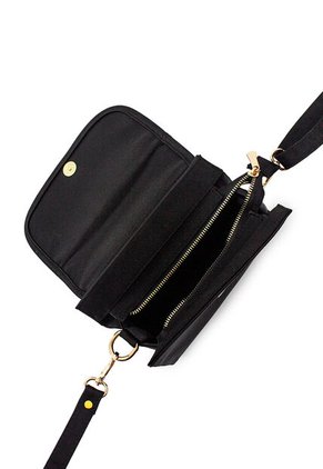 Bolso Manos Libres Macoly 838 Razzo Negro