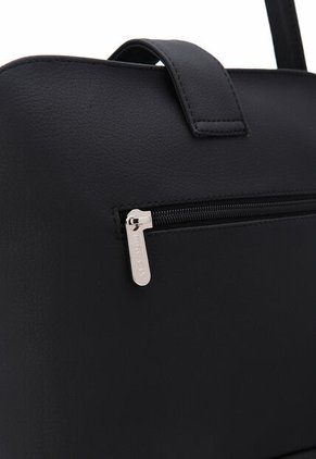 Bolso Manos Libres Macoly 868 Eclipse Negro