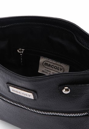 Bolso Manos Libres Macoly 864 Cuero Negro Liso Niquel