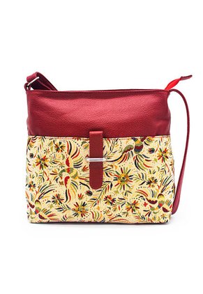 Bolso Manos Libres Macoly 400 Cuero Rojo X Yacar Palomino