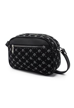 Bolso Manos Libres Macoly 862 Yacar Macoly Negro