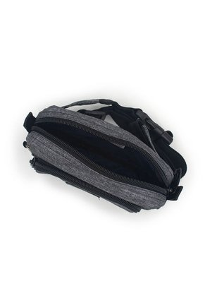 Canguro En Lona 292 Correa Corta Para Uso Riñonera Gris Textil