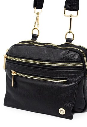 Bolso Manos Libres Macoly M430 Cuero Negro Liso Oro