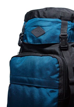 Morral Camping Macoly 313 Lona Negro X Azul Petroleo