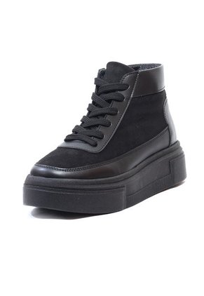 Tenis Negro Maniqueo Obsidiana