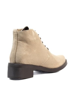 Botines Beige Maniqueo Vera