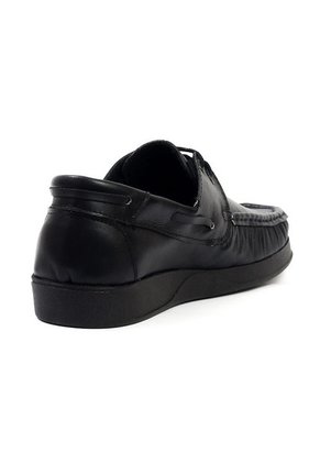 Zapato Colegial Niño Cuero Negro Maniqueo Marrone
