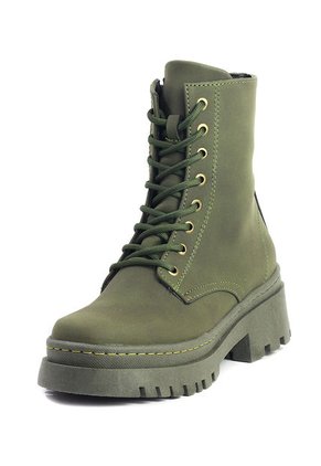 Botines Verde Maniqueo Amber