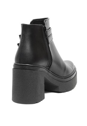 Botines Negro Maniqueo Nova