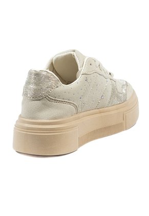 Tenis Beige Maniqueo Fierce
