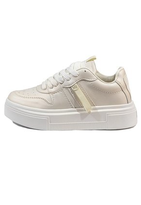 Tenis Beige Maniqueo Nara
