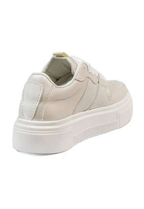 Tenis Beige Maniqueo Nara