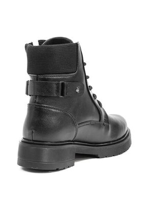 Botines Negro Maniqueo Lia