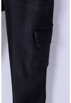 Jogger De Mic Indigo Oscuro Para Niño 4