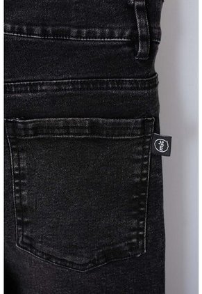 Jean De Mic Con Bolsillos Oscuro Para Niño 12