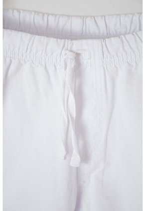 Bermuda De Mic Con Cordón Blanca Para Niño 4