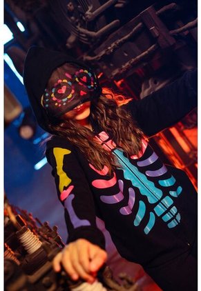 Buzo De Mic Catrina Con Capucha Negro Para Niña 8