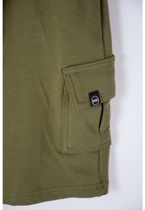 Bermuda De Mic Con Cordón Verde Militar Para Niño 4