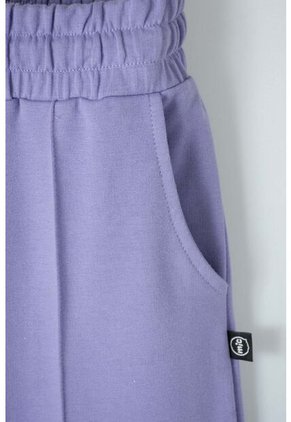Jogger De Mic Bota Ancha Morado Para Niña 12