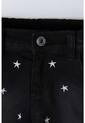 Short De Mic Indigo Oscuro Para Niña 10
