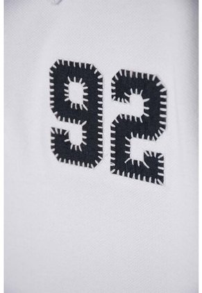 Camiseta Tipo Polo Mic Blanco Para Niño 8