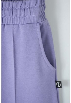 Jogger De Mic Bota Ancha Morado Para Niña 4