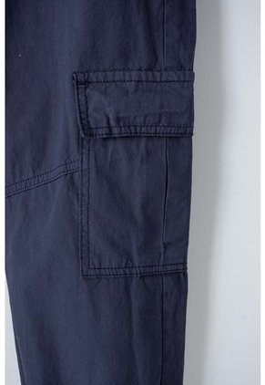 Jogger De Mic Con Cordón Azul Para Niño 8