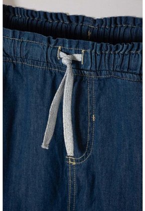 Jogger De Mic Con Cordón Azul Para Niña 8