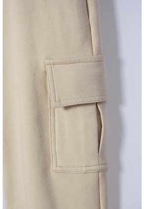 Jogger De Mic Con Cordón Caqui Para Niño 6