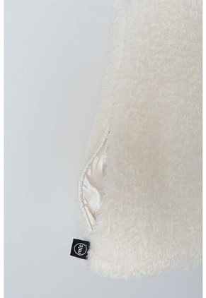 Chaleco Mic Marfil Textura Afelpada Para Niña 6