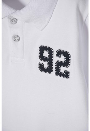 Camiseta Tipo Polo Mic Blanco Para Niño 12