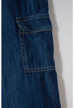 Jogger De Mic Con Cordón Azul Para Niña 4