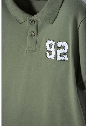 Camiseta Tipo Polo De Mic Verde Para Niño 10