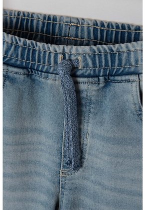 Jogger De Mic Con Cordón Azul Claro Para Niño 4