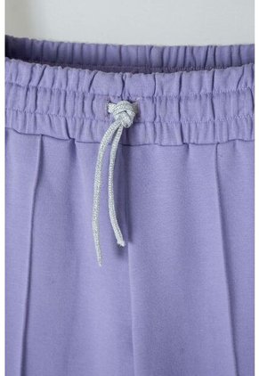 Jogger De Mic Bota Ancha Morado Para Niña 12