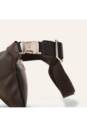 Riñonera Londres Ébano Berlín Riñonera Londres Ébano Berlín