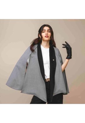 Capa Andrea Negro Cuzco Capa Andrea Negro Cuzco