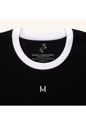 Camiseta Prisma Negro Tierra Arriba Camiseta Prisma Negro Tierra Arriba Talla XXL