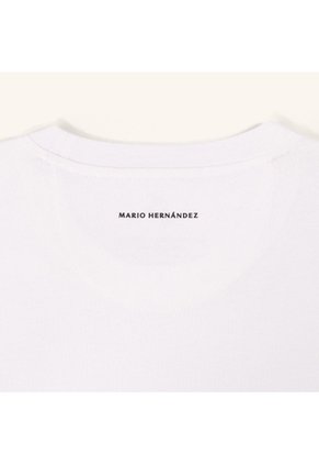 Camiseta Origen Blanco Tierra Arriba Camiseta Origen Blanco Tierra Arriba Talla XXL