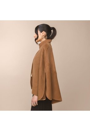Capa Lucia Camel Cuzco