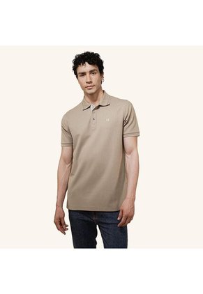 Camiseta Polo Emblema Arena Tierra Arriba Camiseta Polo Emblema Arena Tierra Arriba Talla XL