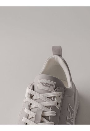 Tenis Astro Ceniza Tenis Astro Ceniza Talla 38