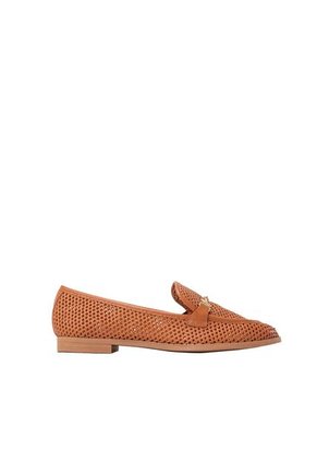 Mocasín Loafer Gracia Camel Julia Mocasín Loafer Gracia Camel Julia Talla 35