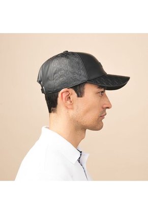 Gorra Beisbolera Huellas Negro Milliner Gorra Beisbolera Huellas Negro Milliner